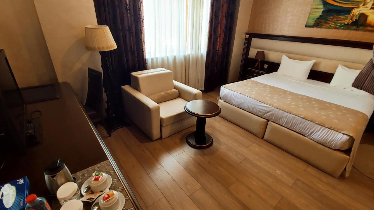 Smith'S Boutique Hotel Baku Exterior foto
