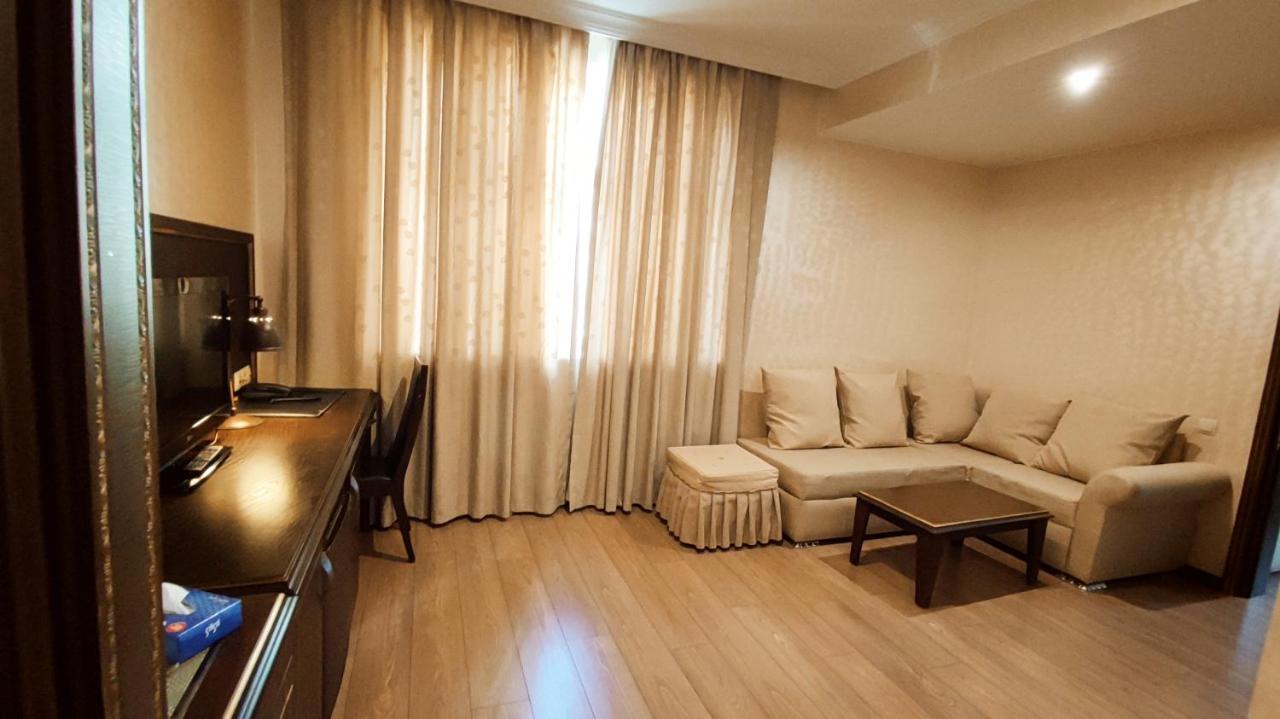 Smith'S Boutique Hotel Baku Exterior foto