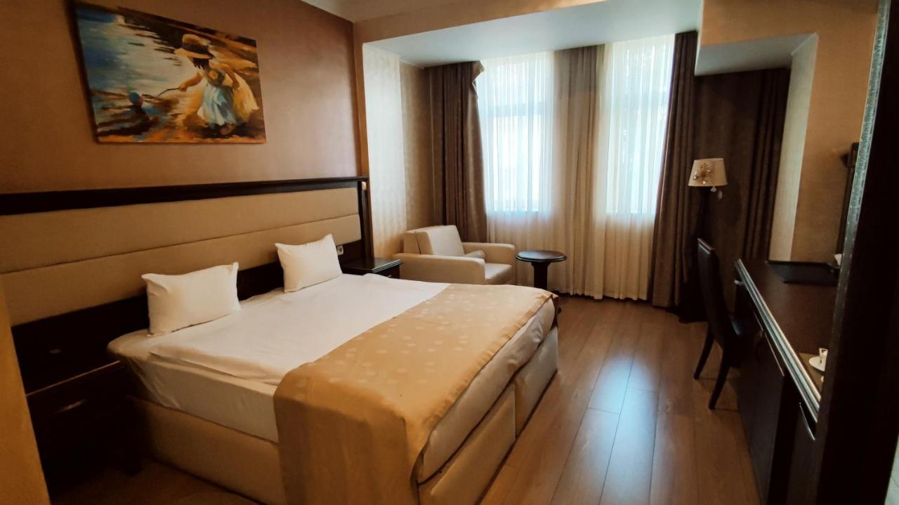Smith'S Boutique Hotel Baku Exterior foto
